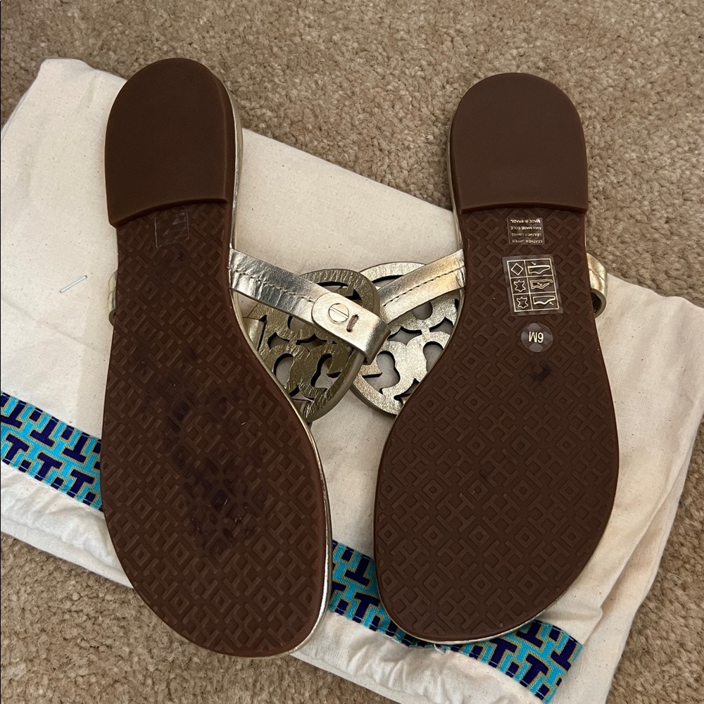 Tory Burch gold metallic Miller sandals 6 NWOT - Picture 2 of 7
